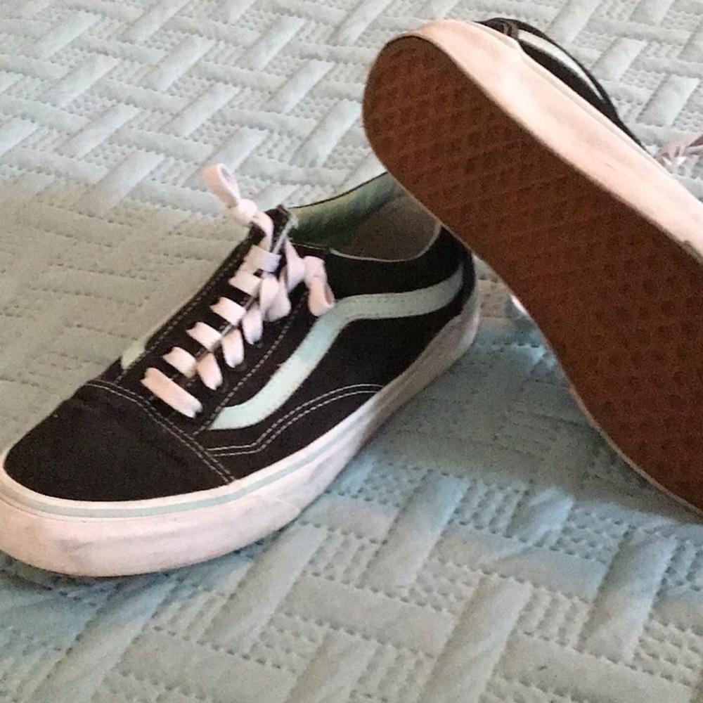 Classic vans with baby blue stripe.